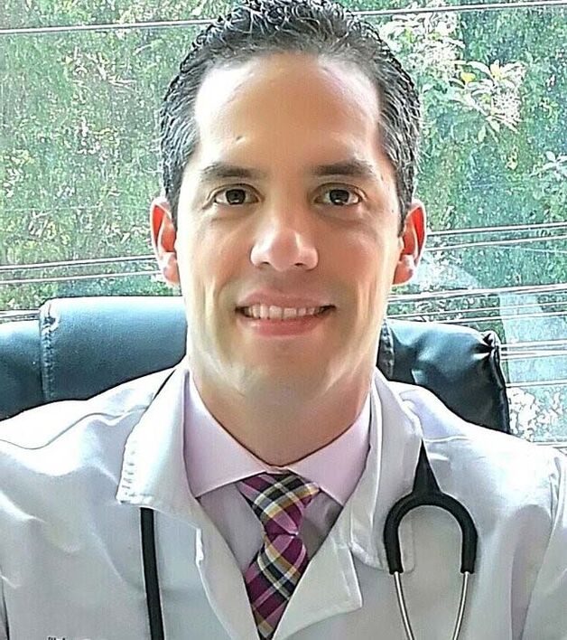 Médico cosmetólogo Manuel Mazariegos